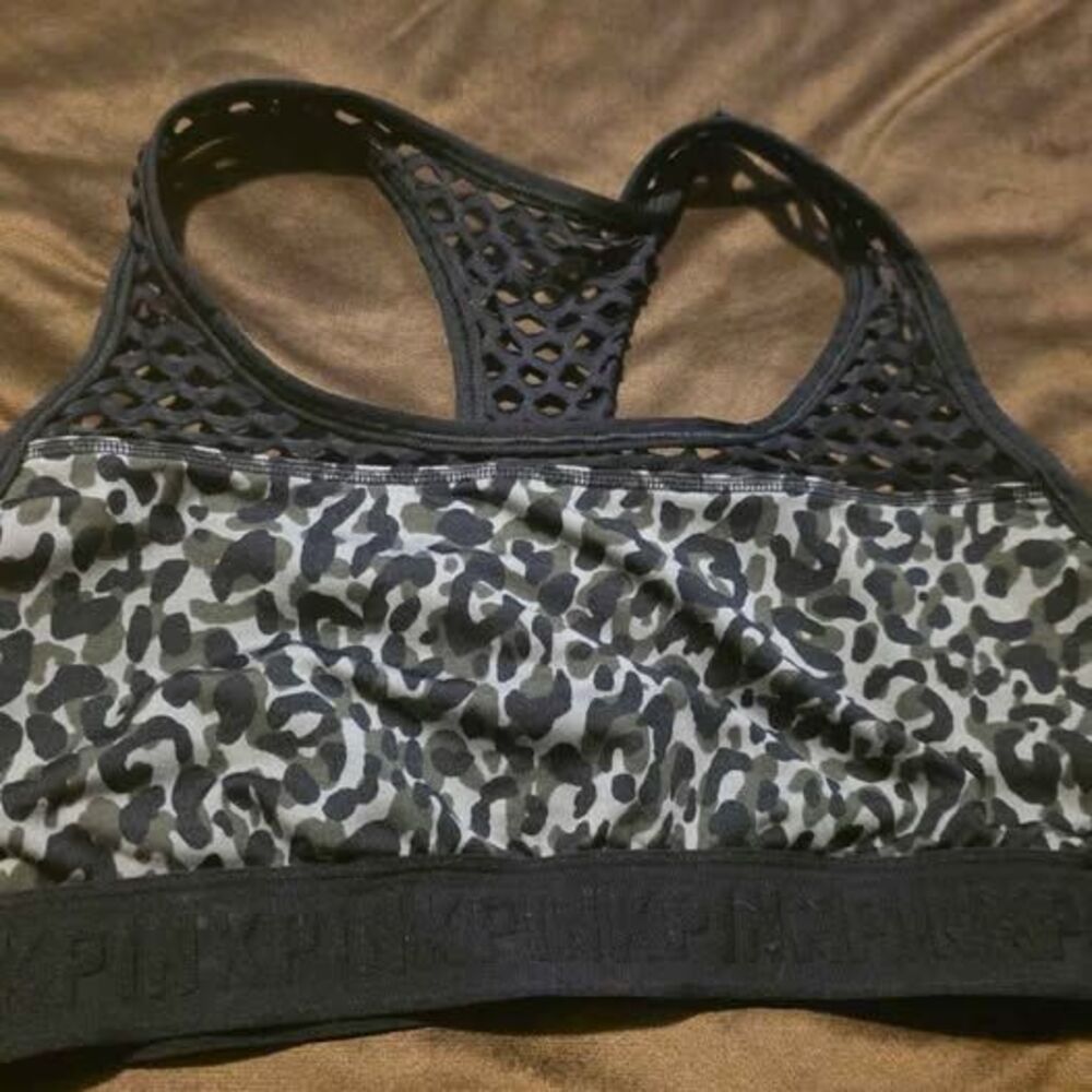 Victoria Secret pink sports bra army print new size large